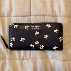 Kate Spade Continental Wallet